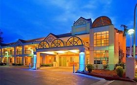 Atherton Park Inn And Suites